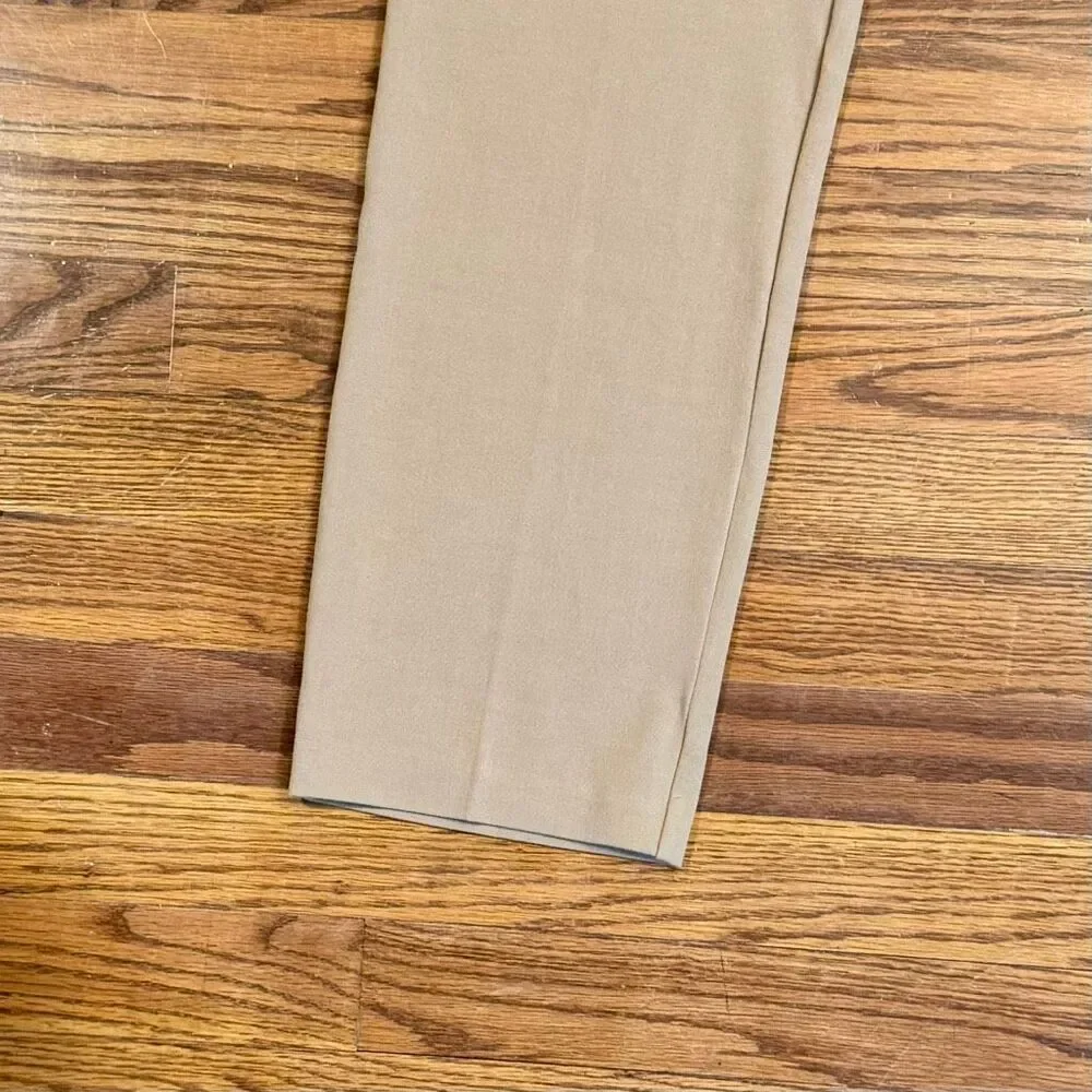 Quince Ultra Stretch 24/7 Smart Chino Pants. Tan. Size 32.
